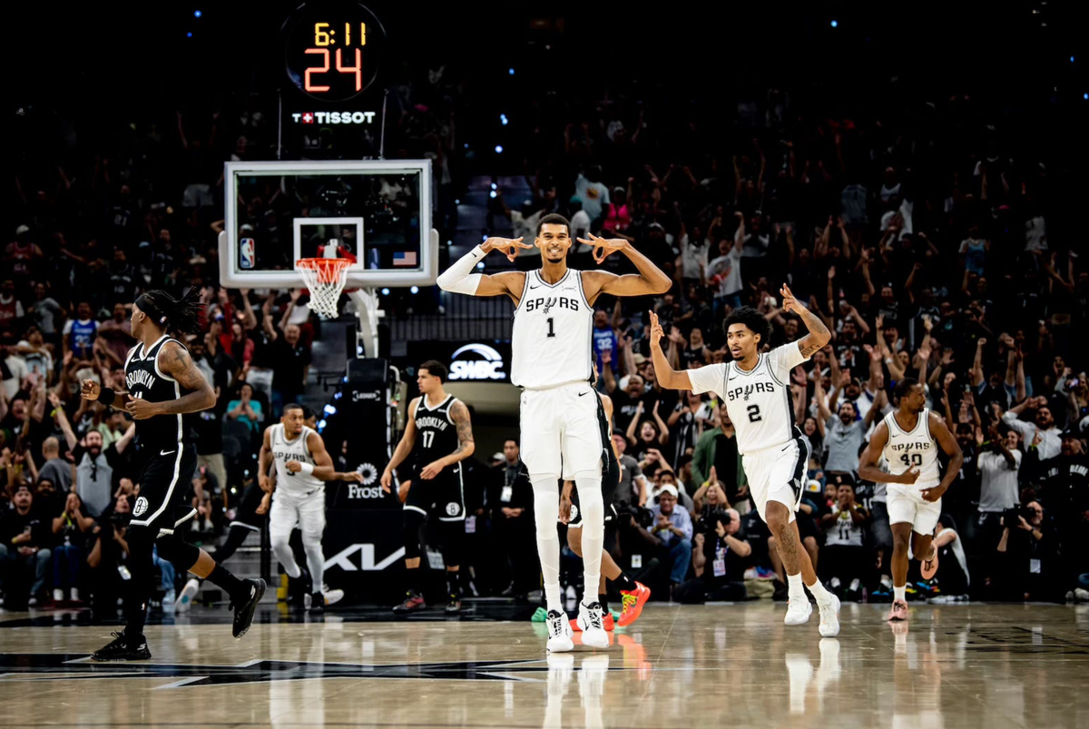 Takeaways: Harper Ignites Spurs In Home-Opening Win Over Nets