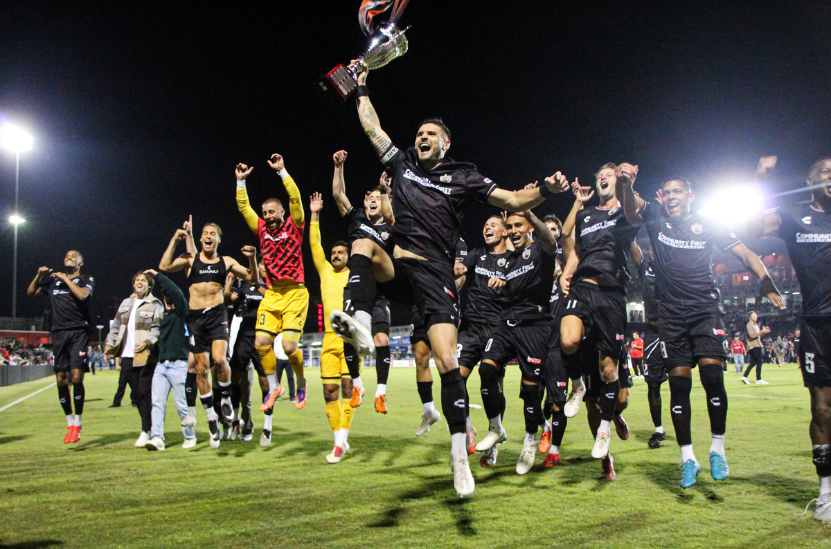 San Antonio FC Punches Ticket To Playoffs With Win Over El Paso In Home Finale